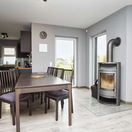 Haus In Idyllischer Lage Mit Sauna, Terrasse Und Garten - Mondlicht