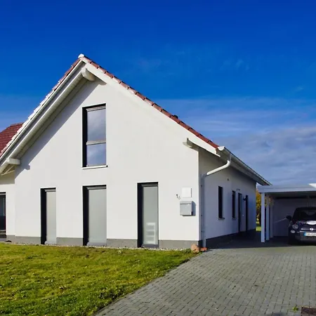 Haus In Idyllischer Lage Mit Sauna, Terrasse Und Garten - Mondlicht *